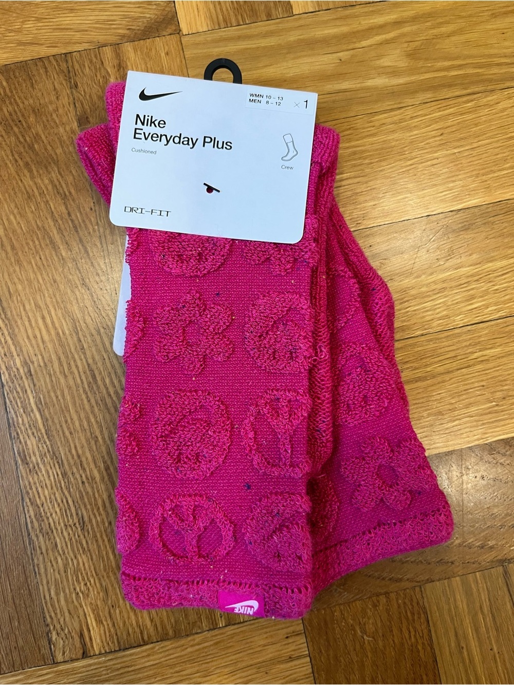 Nike Crew Socks in Hot Pink
